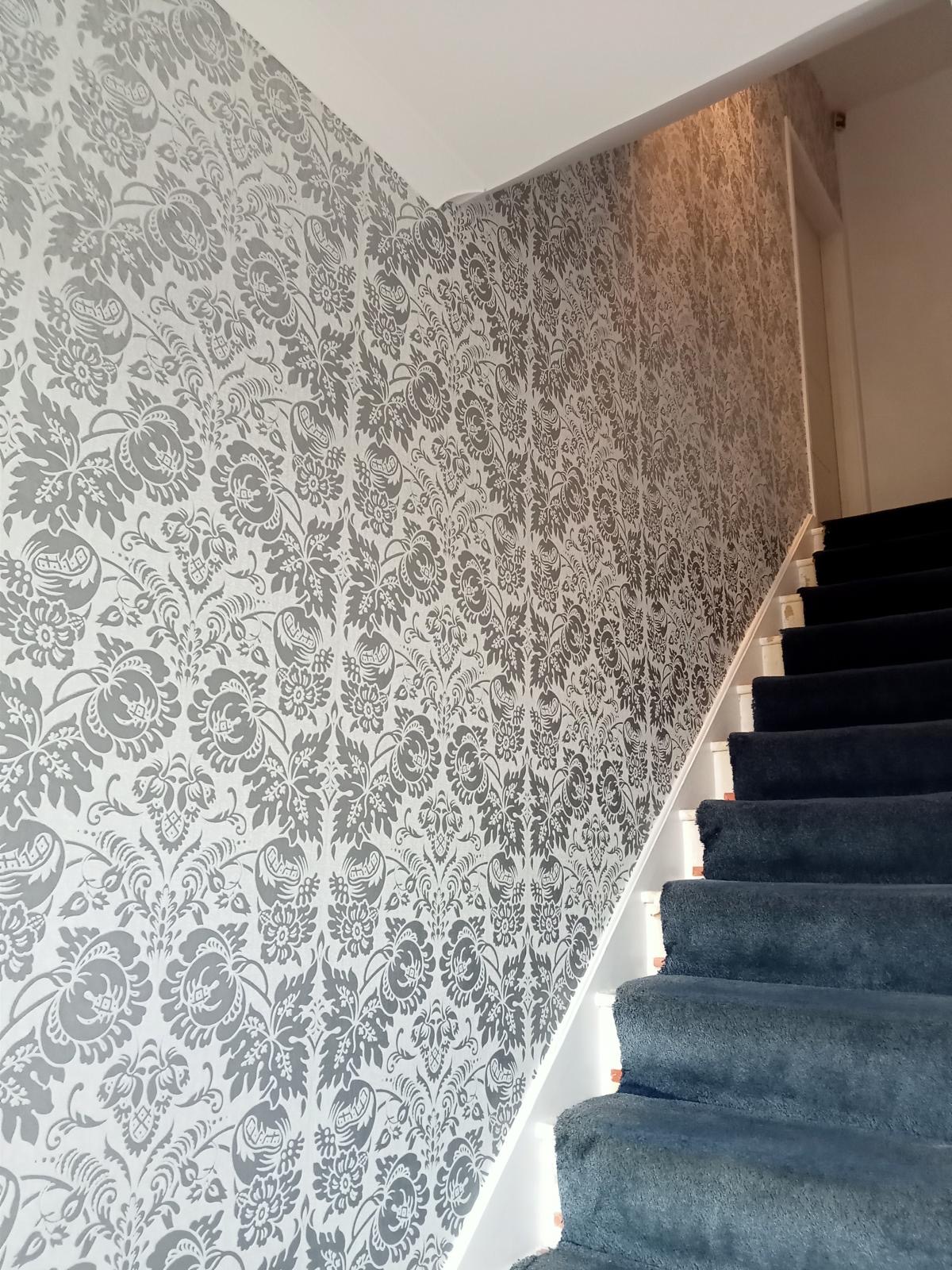wallpaper hanging Stratford, E15